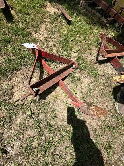 Lot of 2, 3 Point Subsoiler Shanks