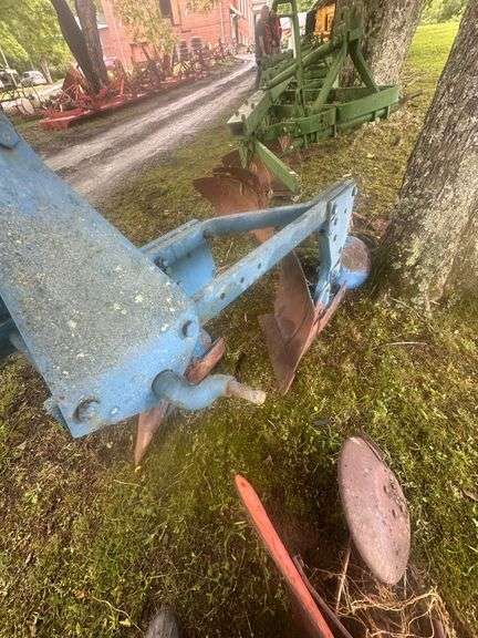 Ford 2'x12' 3 Point Rear Mounted Plow