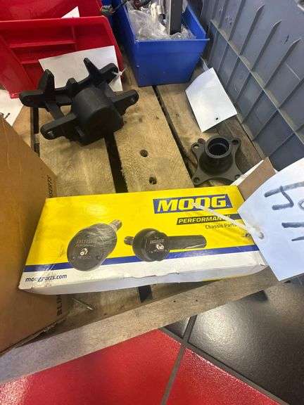 MOOG 100425 Ball Joints / Upper