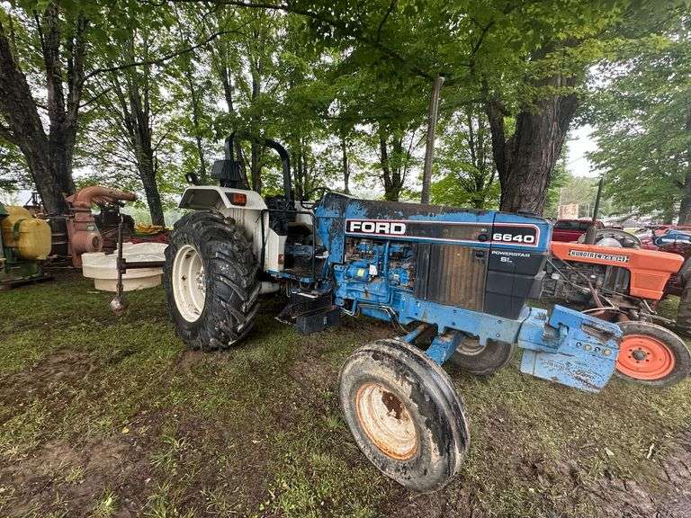 Ford Tractor 6640
