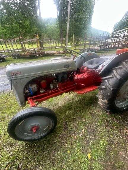 Ford Tractor RDH1101-A