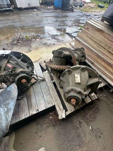 (3x) Cat and Power Train Gears