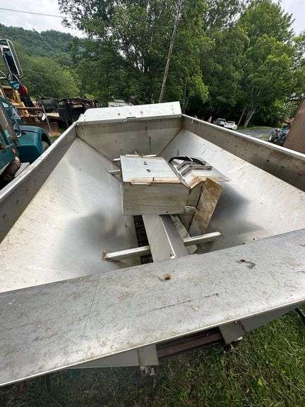 Henderson 10' Spreader
