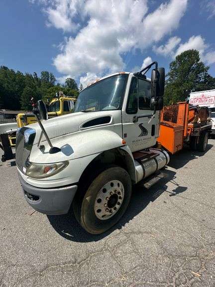 2011  INTERNATIONAL  MA025 2010 International DuraStar Asphalt Truck VIN# 3HAMMAAN7BL399383