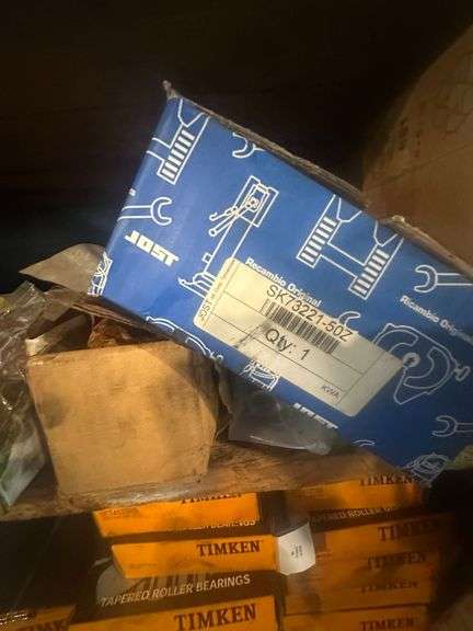 Assorted Truck Parts