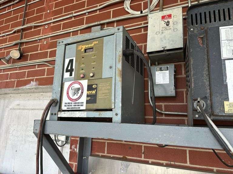 General Battery Model SGW-12-550 24V Forklift Battery Charger