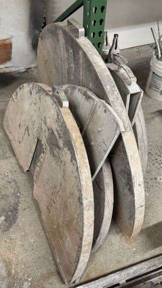 Hydraulic Wall Saw System with Eaton Vickers Controls, Blade Guards and Tracks