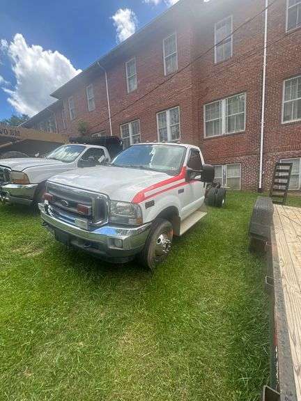2004 Ford F350 XLT VIN# 1FDWF37P94EA47917