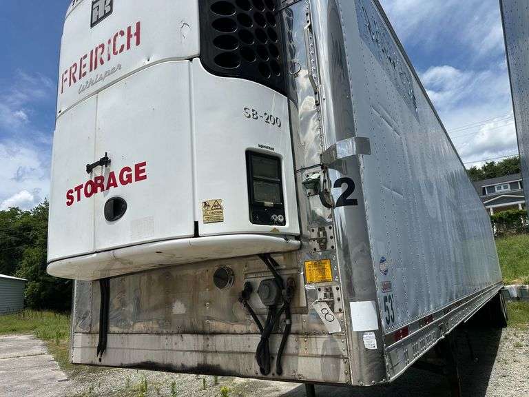 2004 53’ Utility Trailer Mfg. Semi Trailer VIN: 1UYVS25334M136802