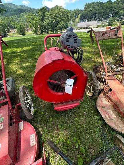 Rolling Blower w/ Baldor Farm Duty Motor