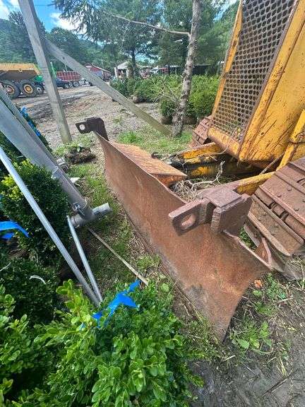 John Deere Crawler Dozer
