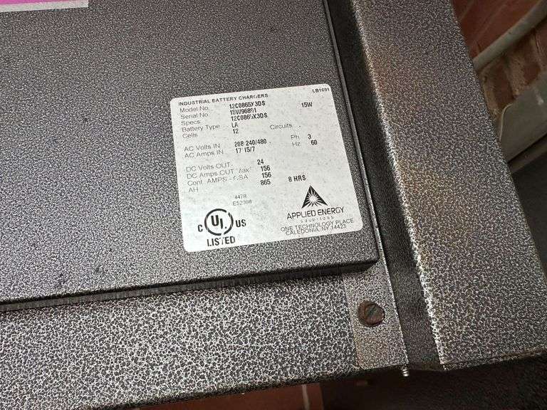 Steed Controlled Ferro Model 12C0865X3DS 24V Forklift Charger