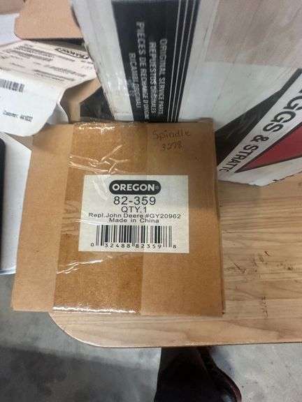 Lot of Assorted Replacement Kits for Small Engine Repair, Kubota, Briggs & Stratton, Toro, John Deere