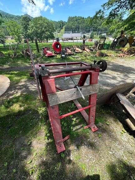 3 Point Belt Driven Buzz Saw