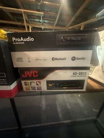 (2x) Pro Audio and JVC CD Receivers