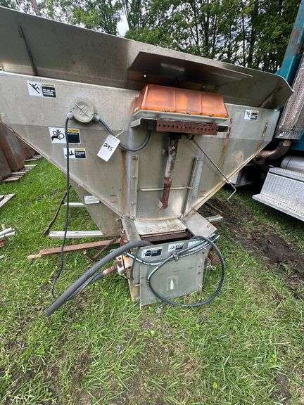 Henderson 10' Spreader