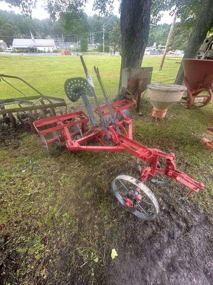 Antique Gruber Schritt Horse Drawn Riding Disc Harrow