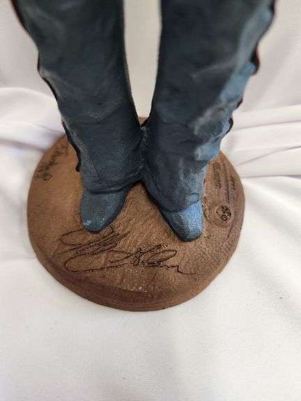 Tom Clark Jeff Gordon 1994 Statue