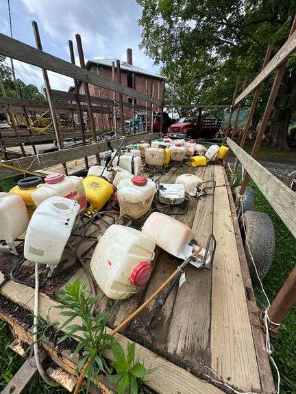 Assorted Back Pack Sprayers