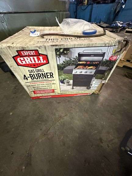 Expert Grill 4 Burner Gas Grill New in Box