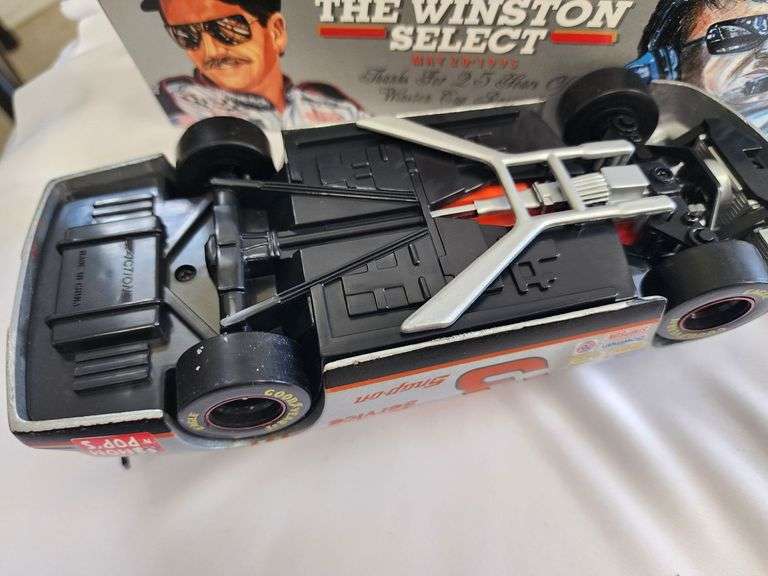 Dale Earnhardt 1:24 Scale The Winston Select Stock Car Die Cast