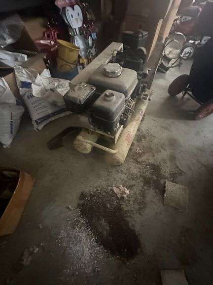 Ingersoll Rand Gas Powered Air Compressor w/ Honda Sprayer motor