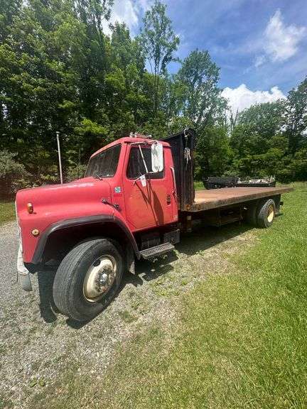 1986 International S1900 22' Flatbed VIN# 1BTLDTVR2HHA17668
