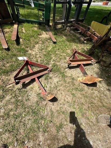 Lot of 2, 3 Point Subsoiler Shanks