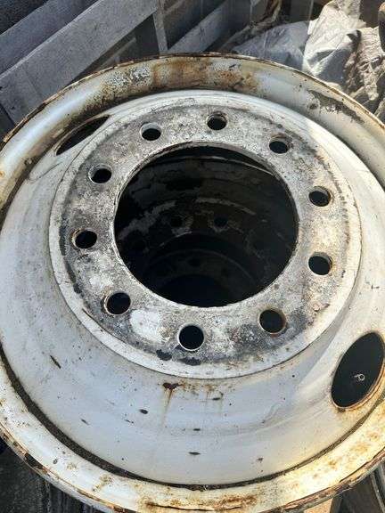 (5x) 2-22.5 Aluminum Wheels & 3-24.5 Steel Wheels