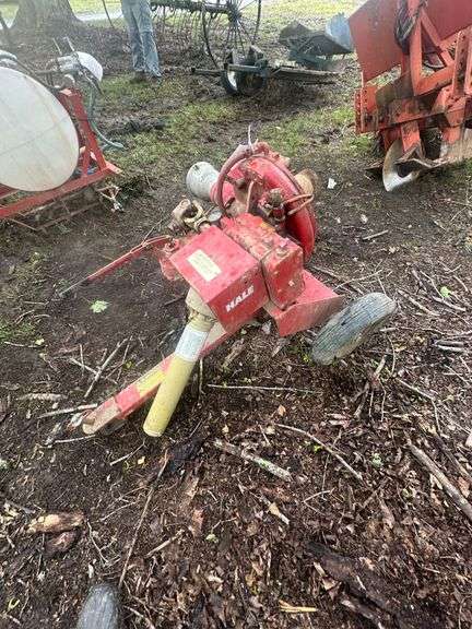 Hale PTO water pump w/ 4" pipe