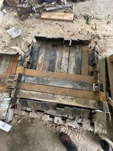 Pallet of Supports
