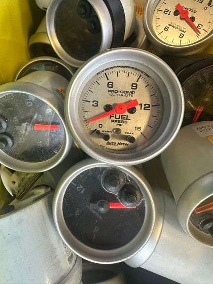 Box Of Used Autometer Gauges | 2 -1/16  Small