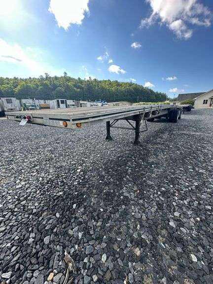 2010 Mac 48' Flatbed Trailer VIN# 5MAPAA482XAA015456