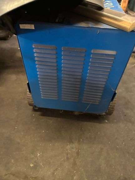 Arc 180 AC/DC Welder w/ Welding Mask