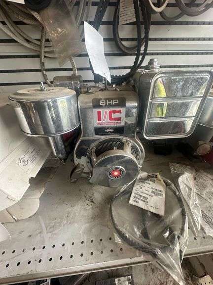 Briggs & Stratton 8 HP Industrial/Commercial grade motor