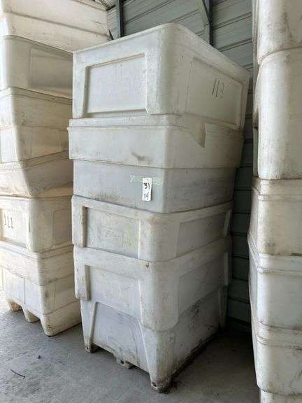 (4)Stacking Plastic Bins