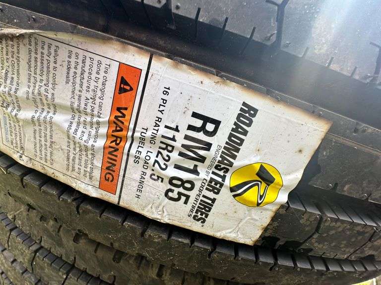 (4x) RoadMaster RM185/11R22.5 Tires