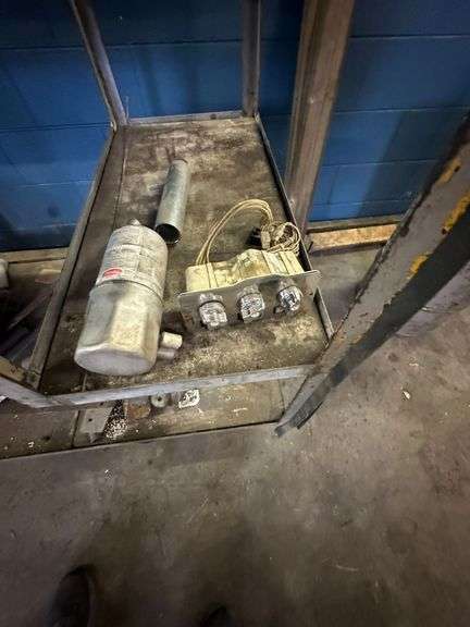 Air Compressor Spooler Work Bench w/ Contents
