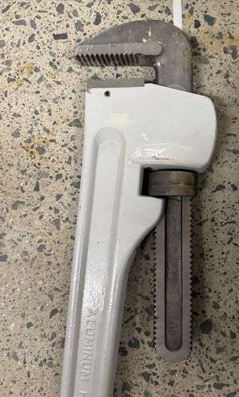 Ridgid 36-inch Aluminum Pipe Wrench
