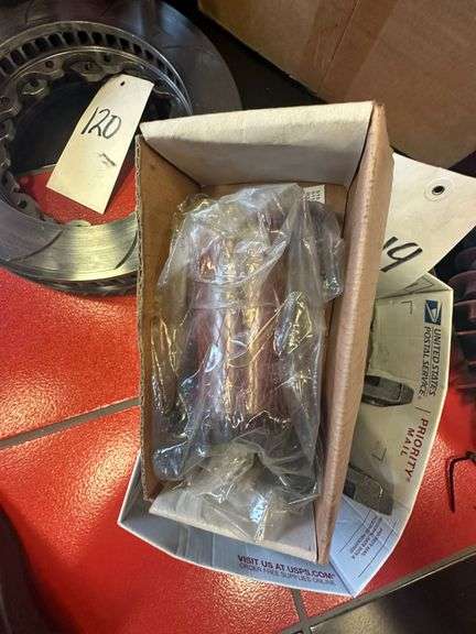 Lot Of Drive Shaft Yokes