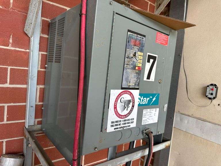 PowerStar Model 900Y3-12G Forklift Battery Charger