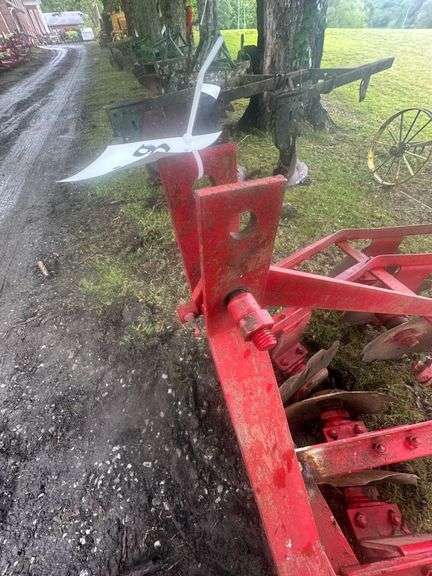King Plow Company Model-DF 3 Point Rear Mounted Disc Harrow