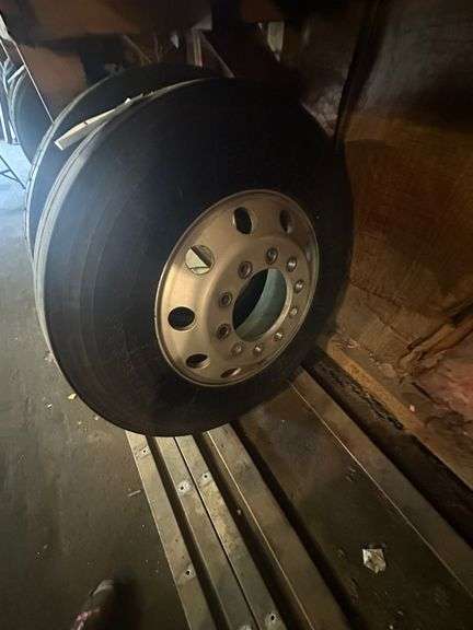 (2x) 295/75 R22.5 New Truck Tires w/ 1 Rim