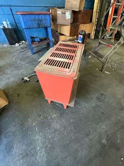 Antique Kerosene Fireplace Style Heater