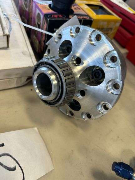 Aluminum Locker / Quick Change