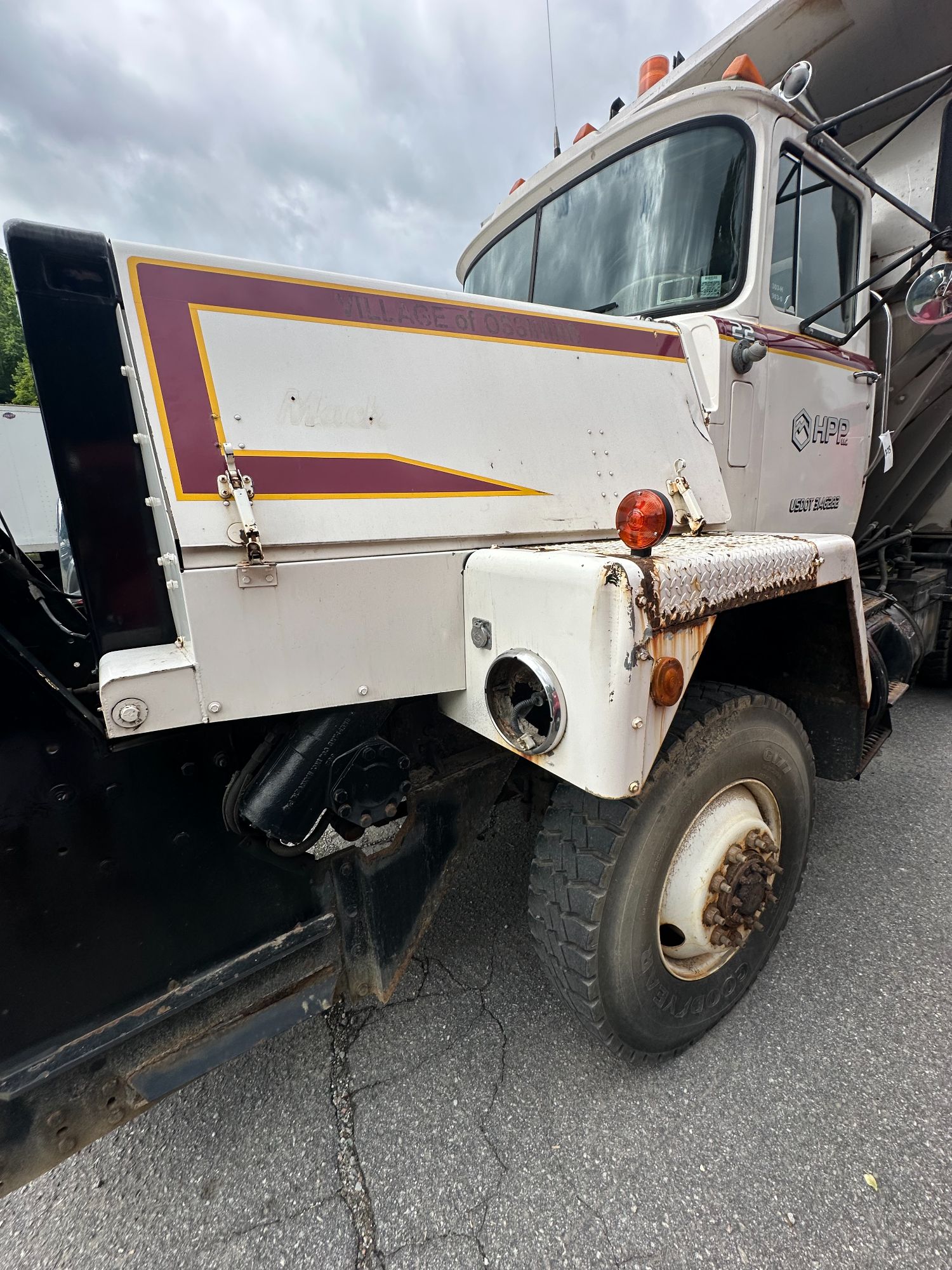 Lot image 2