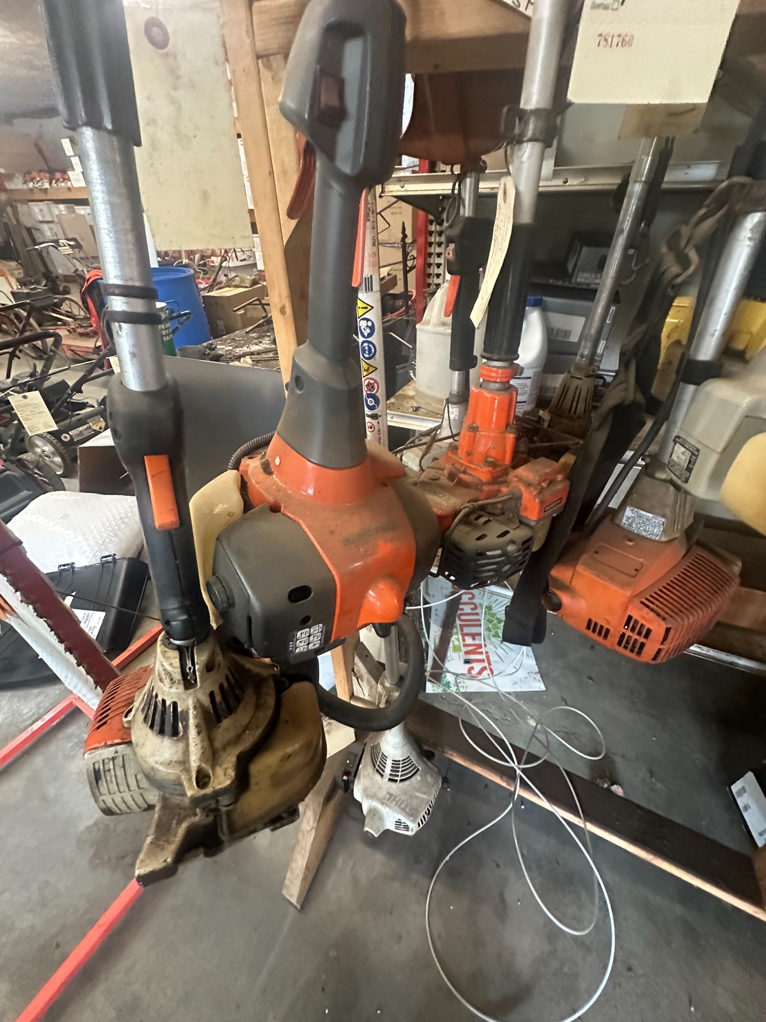 Lot image 8