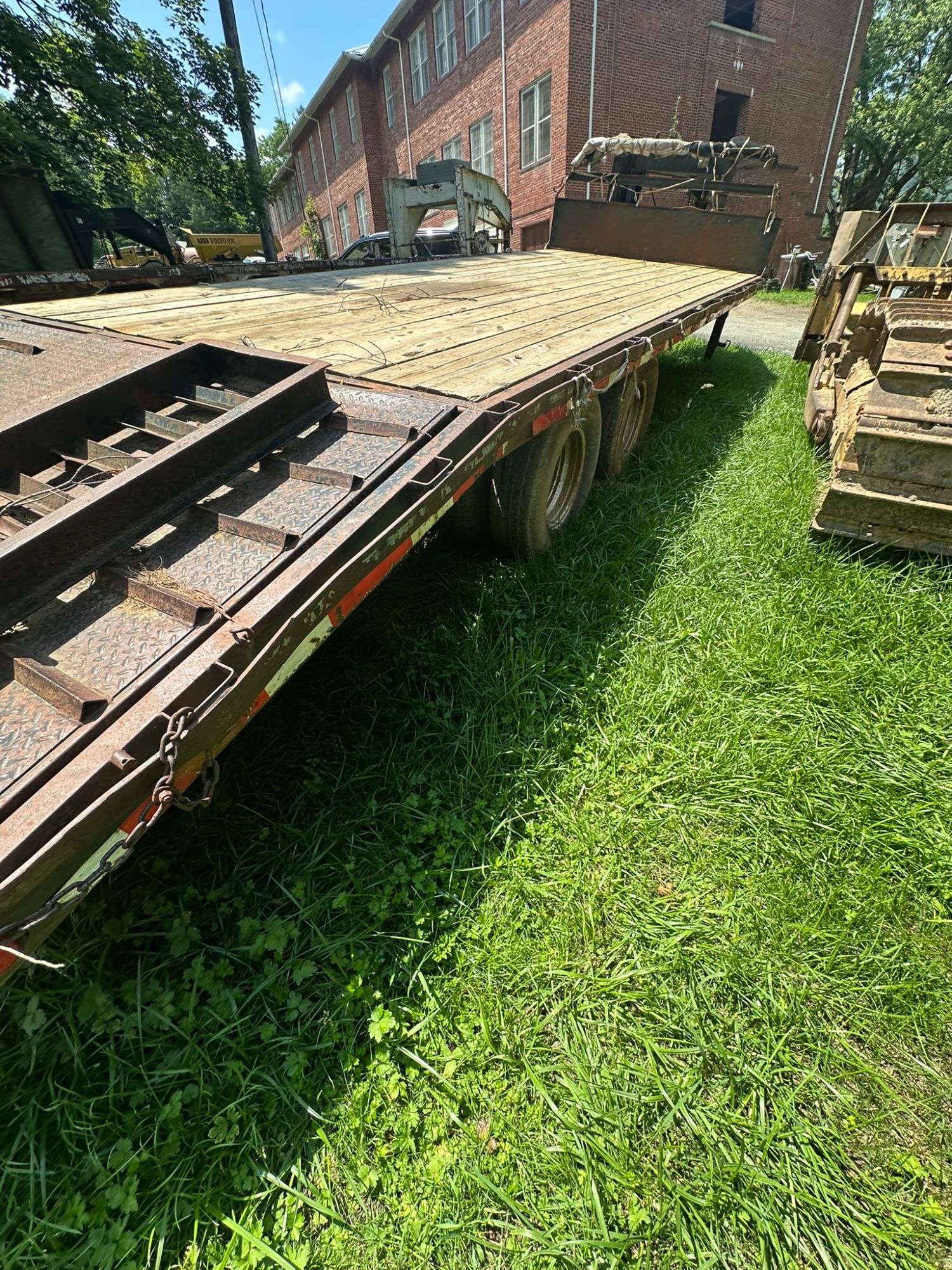 Lot image 11