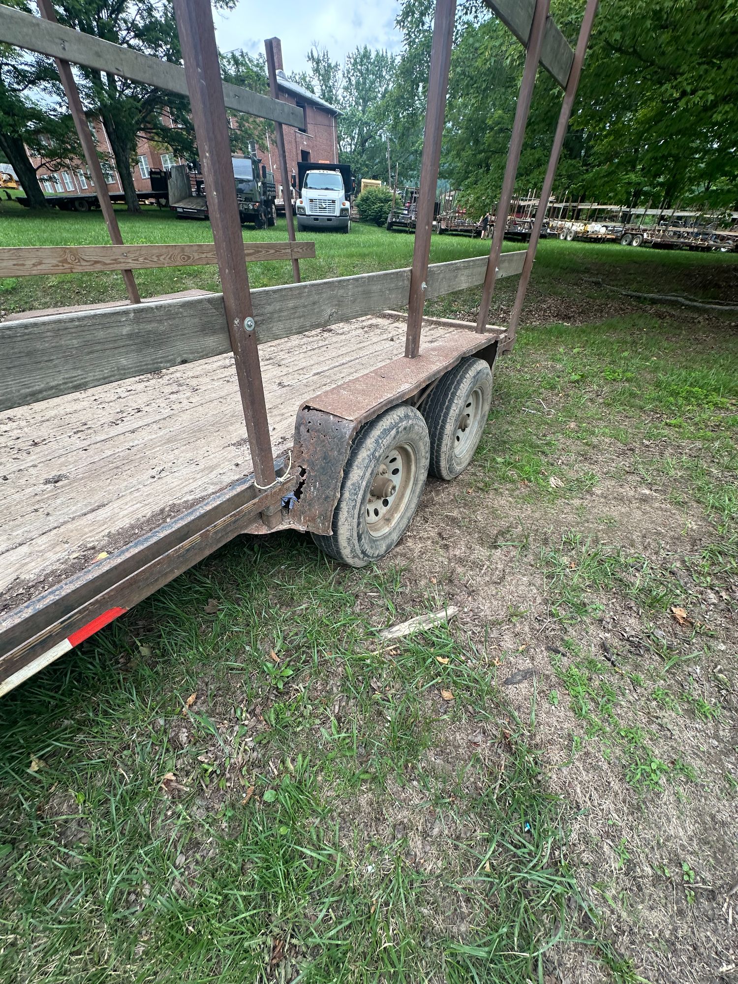 Lot image 4