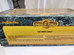 Terry Labonte Hand Signed 1/18 Scale Kellog's #5 Die Cast Car